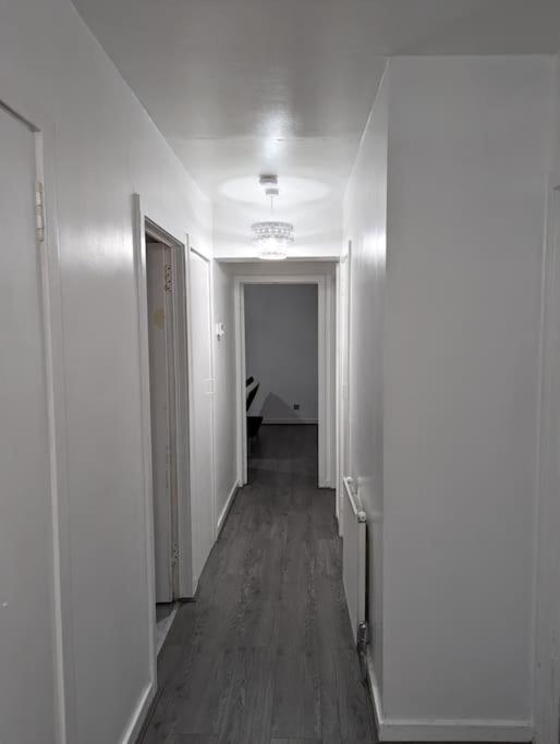 Apartamento 3 Bedroom Sleeps 8 Edimburgo
