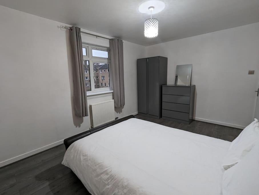 3 Bedroom Sleeps 8 * Edimburgo