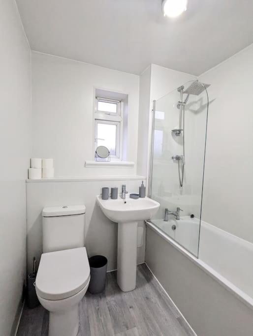 3 Bedroom Sleeps 8 * Edimburgo